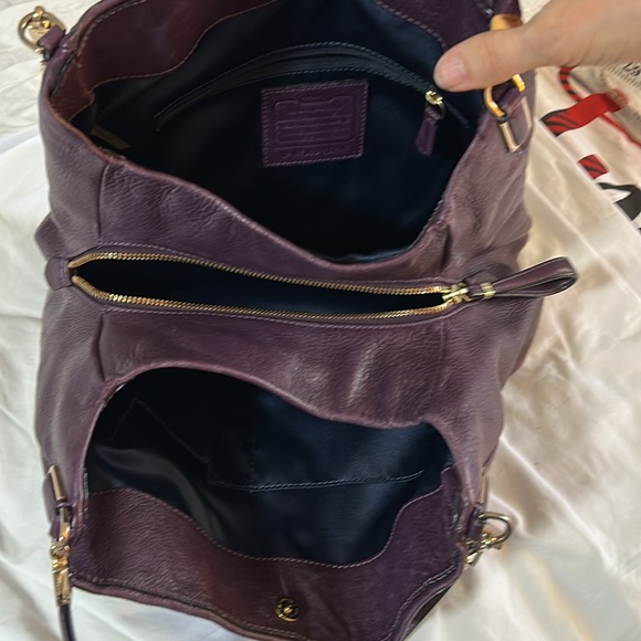 2013 Coach eggplant pebbled leather with dust bag & COA - Picture 4 of 14